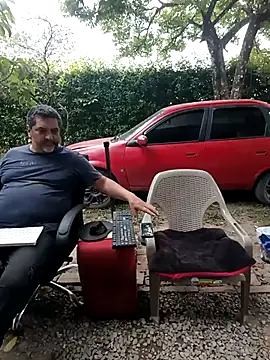 Hotandfierylatinos2023