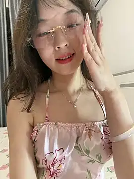 meimei_x (F young) - 但愿接下来的旅程里，能邂逅心怀善意、给人温暖的人