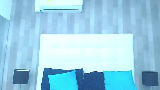 LeahMillerr live sex cam