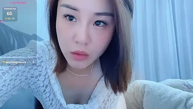 美女xiaolu-686在线直播