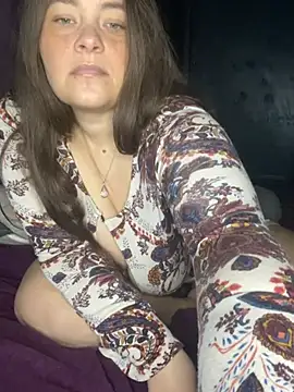 Queen_CamiXO live cam profile