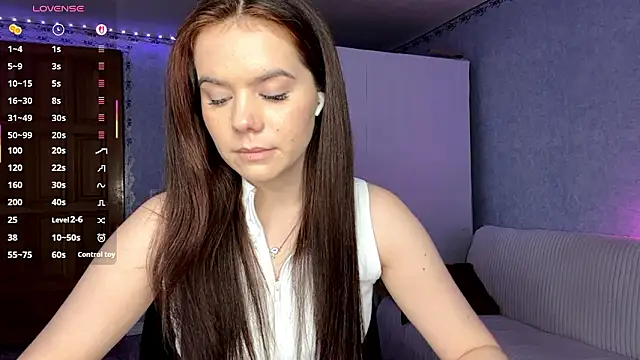 lia_rise (F teen) - suck fingers