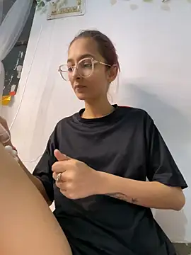 sexy_liciy (F teen) - Only c2c and pvt no reqmnt other platfo