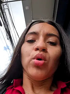 Webcam Model (DulceCaroX)  is live.Free join now!