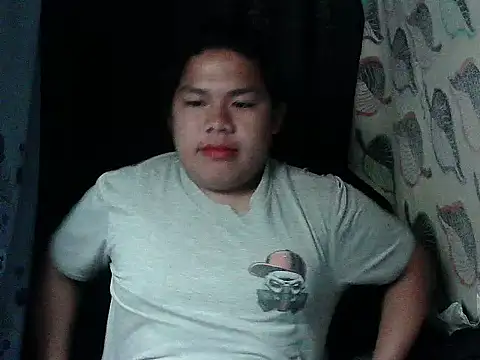 huntrix2025 (M twink) - my goal is to make horny everyone in pvt