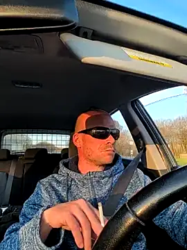 kinky_play1 (Ask my age) - Lekker buiten spelen..!