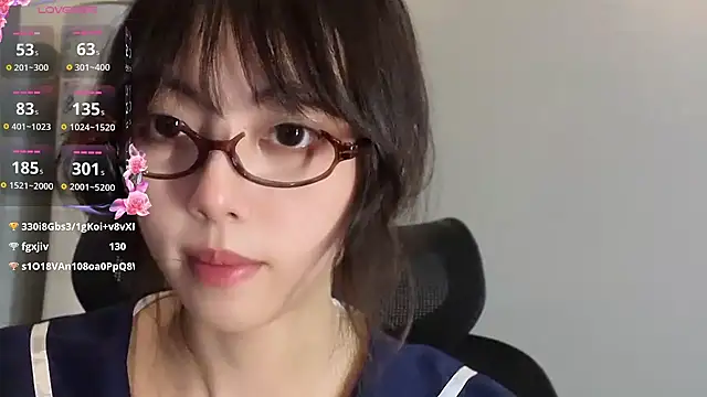 美女xuannv0000在线直播