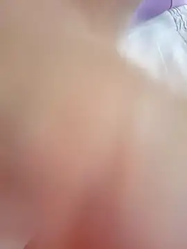 Webcam Model (mia_mancinii) is live