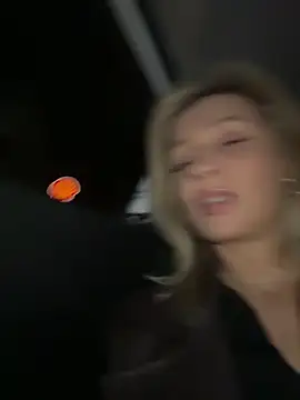 vikabunny1 (Ask my age) - your excited pussy  play PUBLIC 🔥🥵