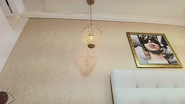 miladiosa (F young) - DEEPER