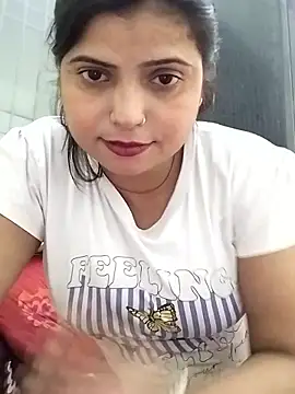 jaan-heart (F young) - Boobs show