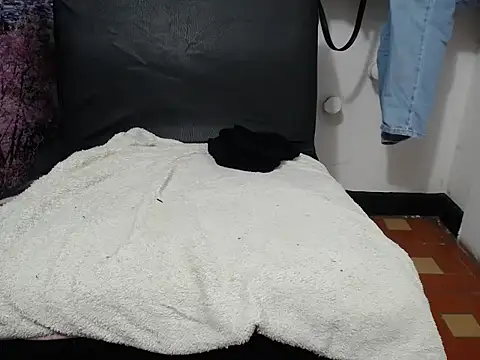 _mailyy_ (F young) - EXTREME NASTY, DIRTY AND SHOW 009