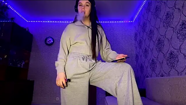 akikoankrom - AkikoAnkrom's free webcam - UK Sex Cams