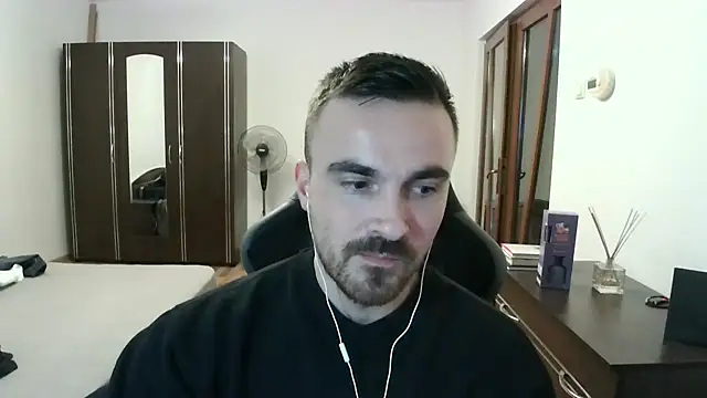 mu5clemania2 - Mu5clemania2's free webcam - UK Sex Cams