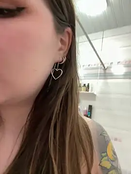 PumaShyXD's live cam