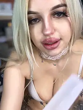 steffi_snowbunny - Steffi_Snowbunny's free webcam - UK Sex Cams