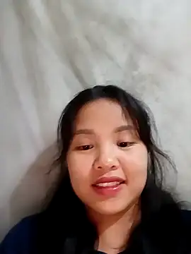 pretty-haert - Pretty-haert's free webcam - UK Sex Cams