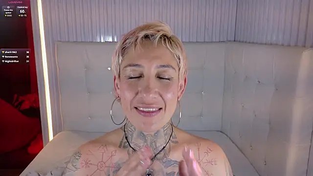 everlyn_sexx - Everlyn_sexx's free webcam - UK Sex Cams