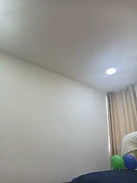 sasi_luna - Sasi_luna's free webcam - UK Sex Cams