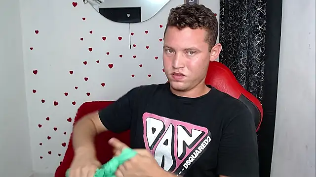 sven_fox723 - Sven_fox723's free webcam - UK Sex Cams