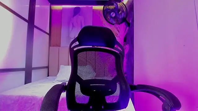 gemmabrown - GemmaBrown's free webcam