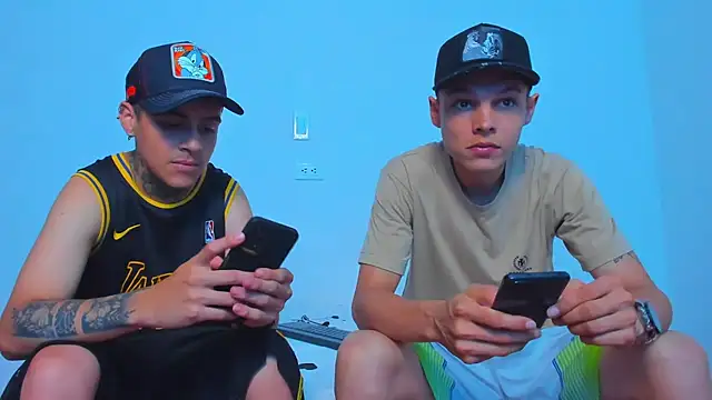 thomas-wil - Thomas-Wil's free webcam - UK Sex Cams