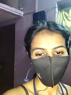 thaper_meera2 (F young) - Boobs show