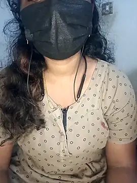 Webcam Model (tamilsaisree) is live