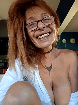 frozenwaffle (F mature) - Make me happy My pussy need pleasure