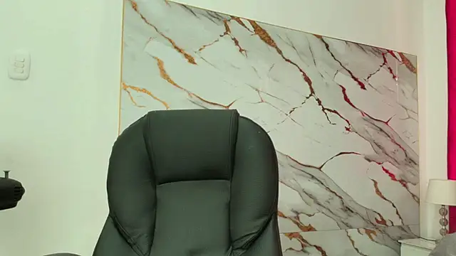 pretty_ariiel (T young) - make me happy