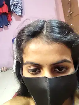 thaper_meera2 (F young) - Boobs show