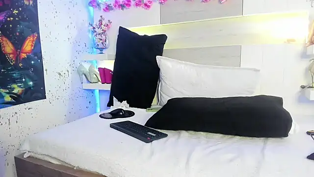 jaddewalker - JaddeWalker's free webcam