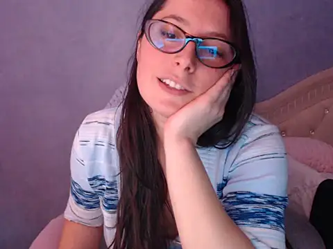 luckylisa23 - LuckyLisa23's free webcam