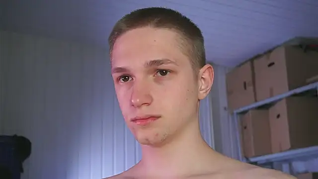 dustyn_fox (M twink) - Show soft and make it hard