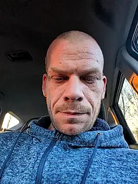 kinky_play1 (Ask my age) - Lekker buiten spelen..!