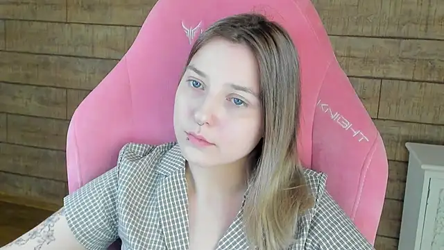 tinnaburton (F teen) - hi Tina