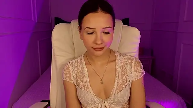 baby_brunettee_ (F teen) - 🍑hot shake ass😈