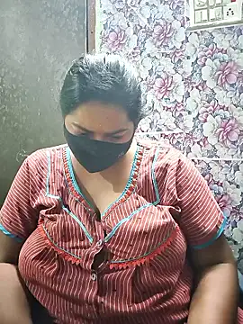 Webcam Model (Liyaa_24)  is live.Free join now!