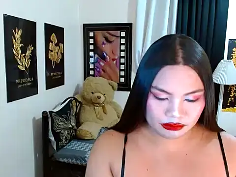 TSbrianaHugeCock live sex cam