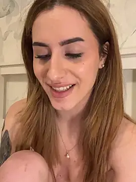 AriaAdda from StripChat is Freechat