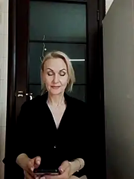 MichelleSolis from StripChat is Freechat