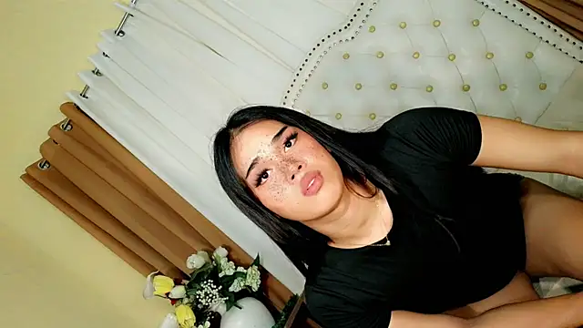 itsmadisonfucker (Ask my age) - TAKE MY FIRST CUM