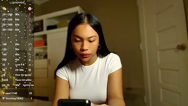 venusangelicxx (T young) - Let me feel your tension !