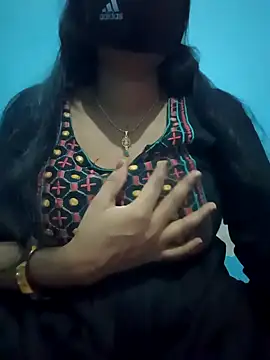 Sexyradha_
