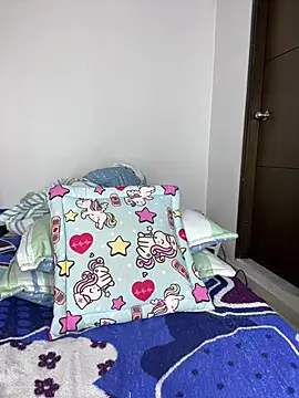 Webcam Model (sandylau)  is live.Free join now!