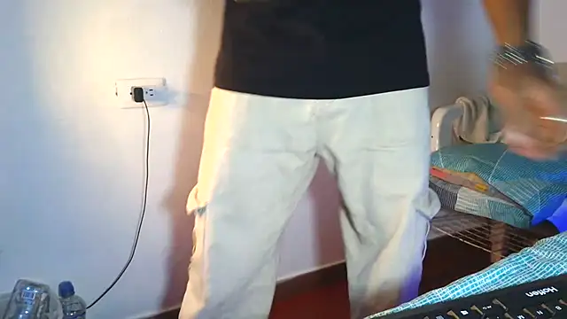 maximo_vega_newv live sex cam