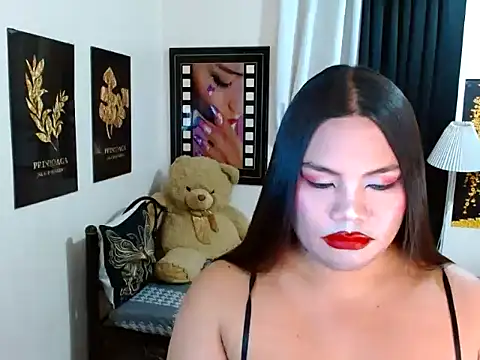 tsbrianahugecock - TSbrianaHugeCock's free webcam - UK Sex Cams