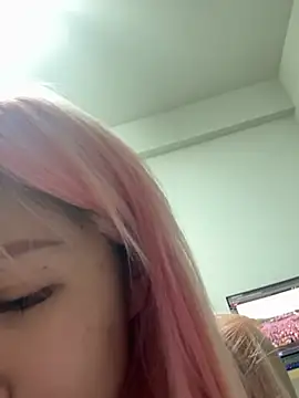 jiajia_0902 (F young) - 閃現BB><看一線白虎粉穴嫩BB