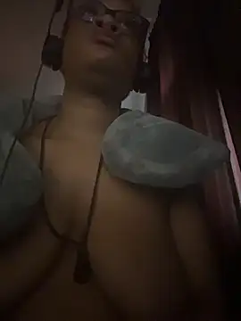 Preview of nickytheehawtie