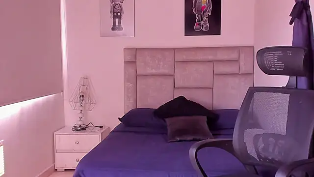 paul_rogerr - Paul_rogerr's free webcam - UK Sex Cams